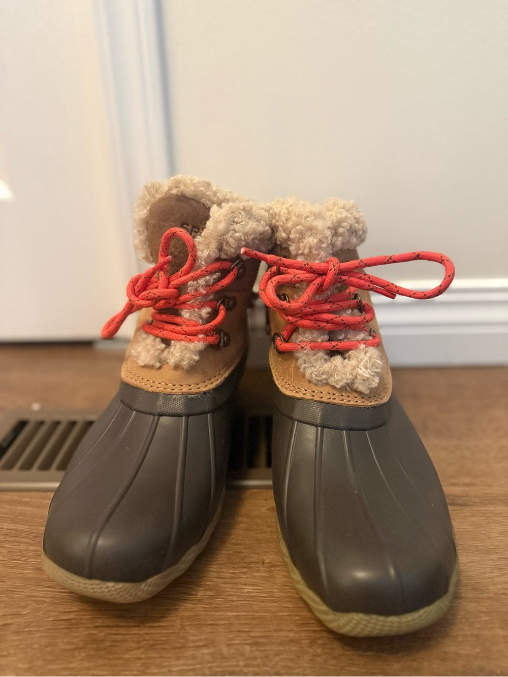 Sperry Brown, Tan & Orange Women’s Sherpa-Lined Duck Boots